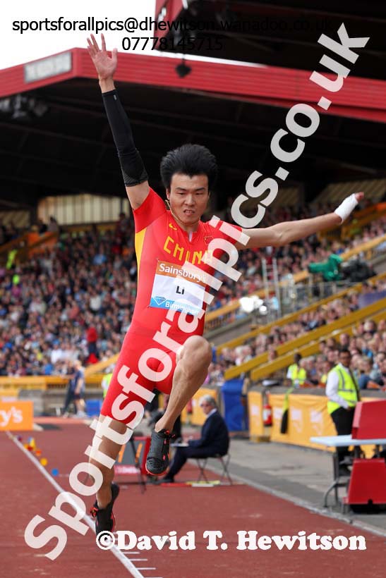 Jinzhe Li in the long jump at the Sainsbury's Birmingham Grand Prix. Photos: David T. Hewitson/Sports for All Pics